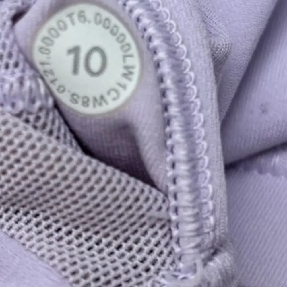 Lululemon Align Cropped Tank Size 10 Color: Lavender Dew Built-In Bra